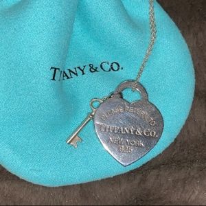 Return to Tiffany Heart Tag with Key Pendant